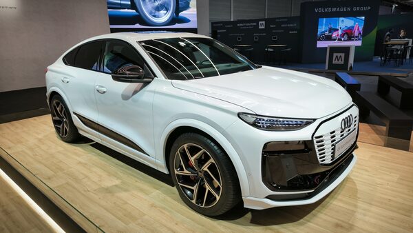 2026 Audi Q6 e-tron / A6 e-tron